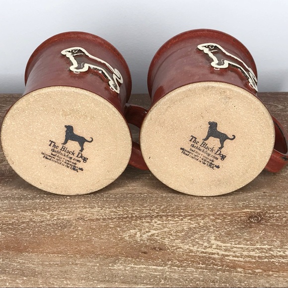 THE BLACK DOG TAVERN Rustic brown heavy mugs set of two - Picture 3 of 3